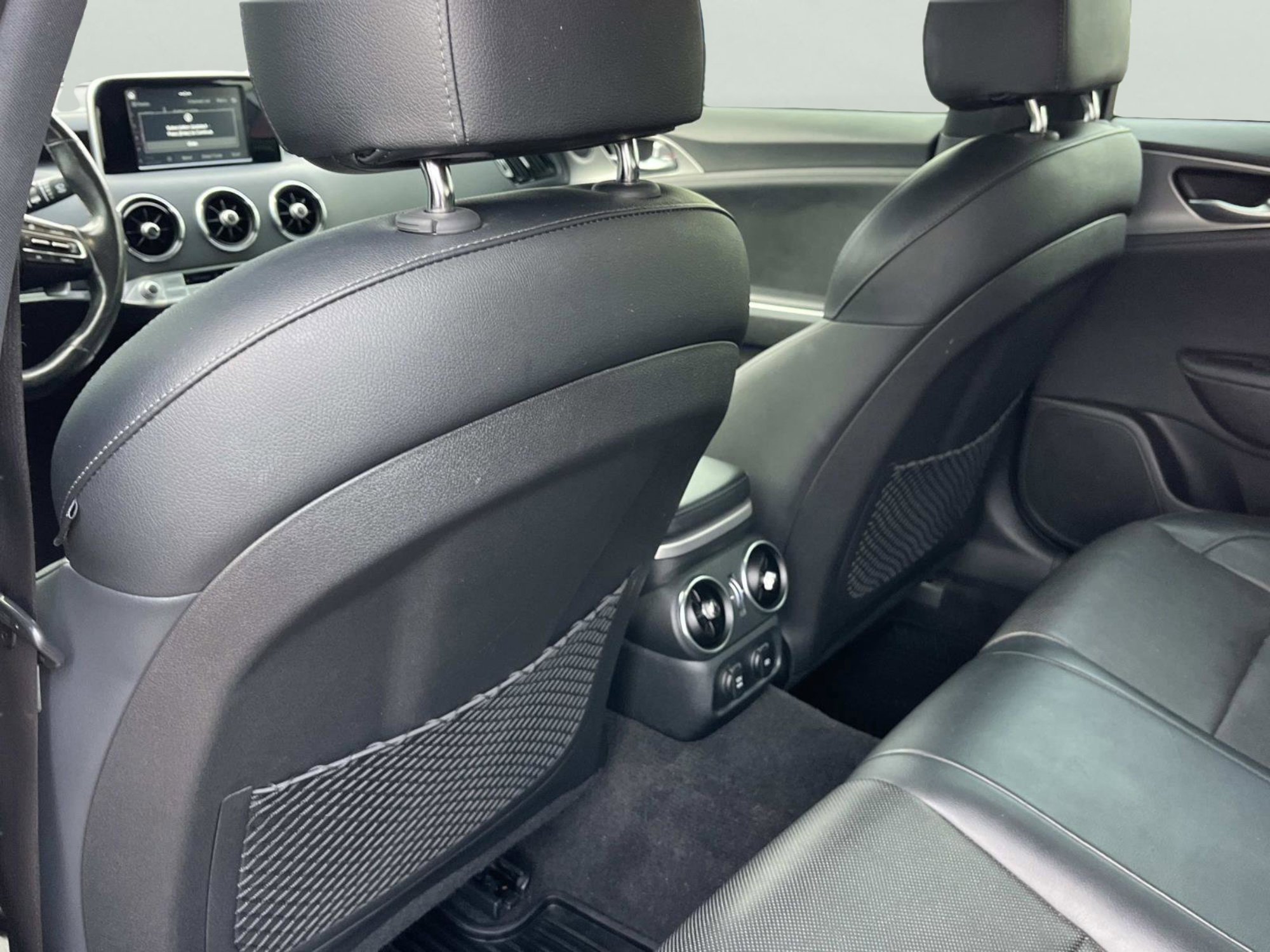 Used 2019 Kia Stinger GT image 13