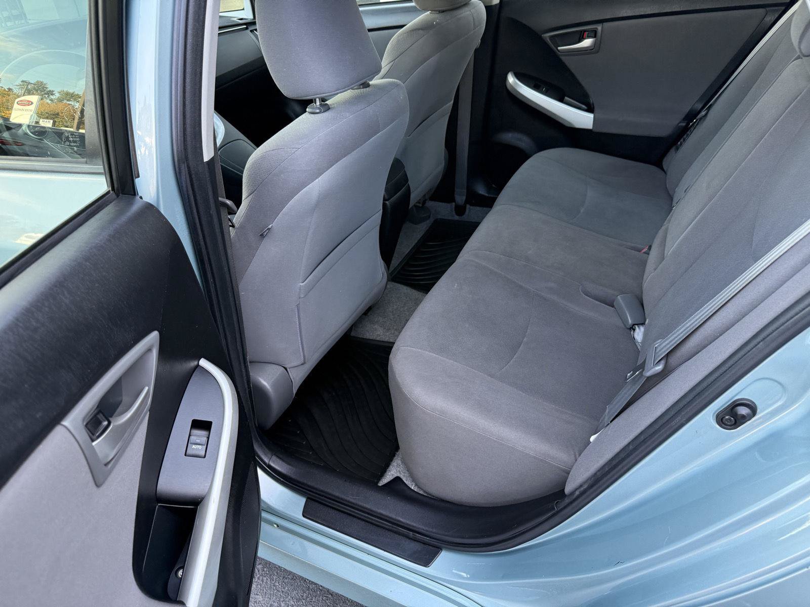 Used 2013 Toyota Prius Two FWD image 13