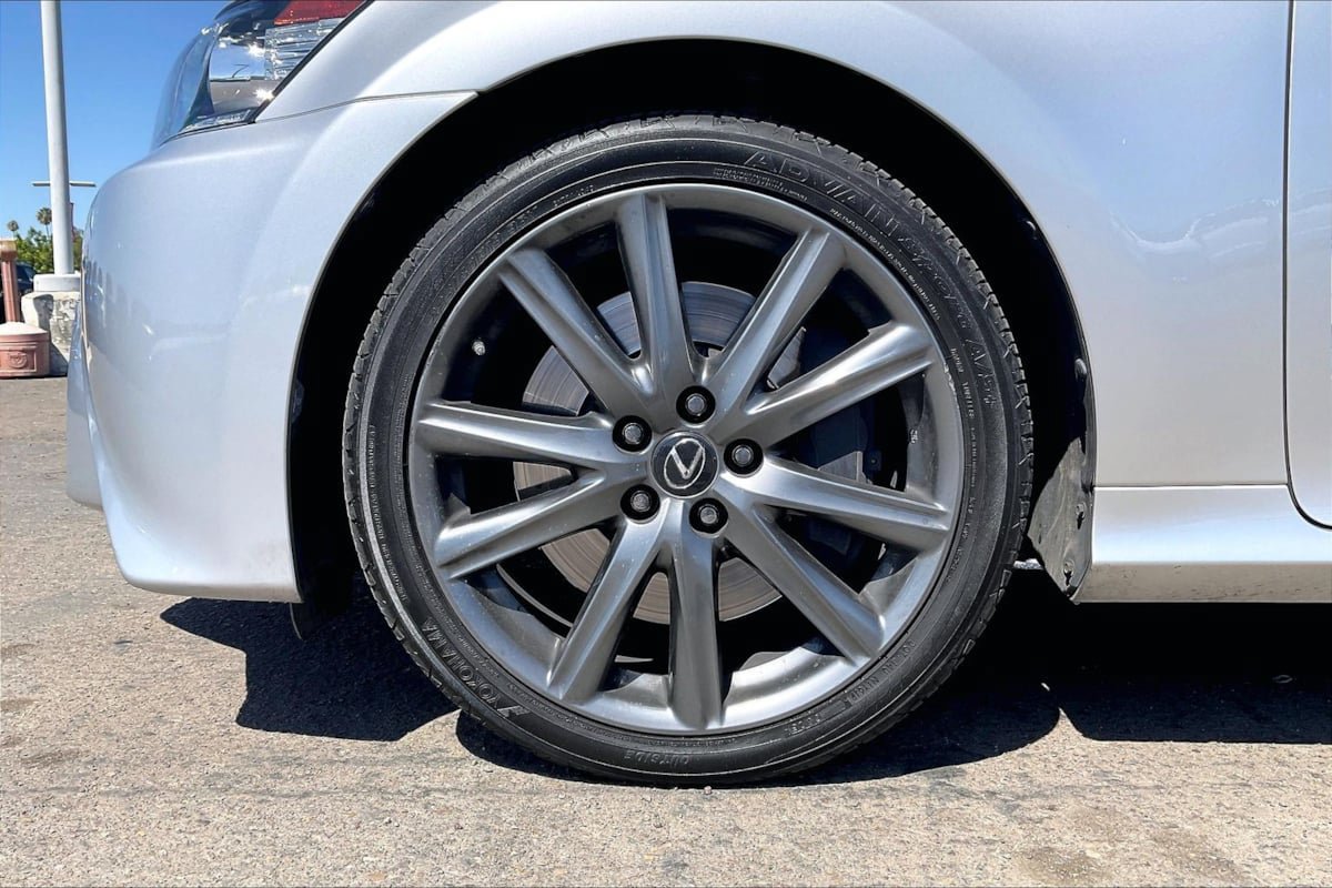 Used 2015 Lexus GS 350 w/ F Sport Package RWD image 4
