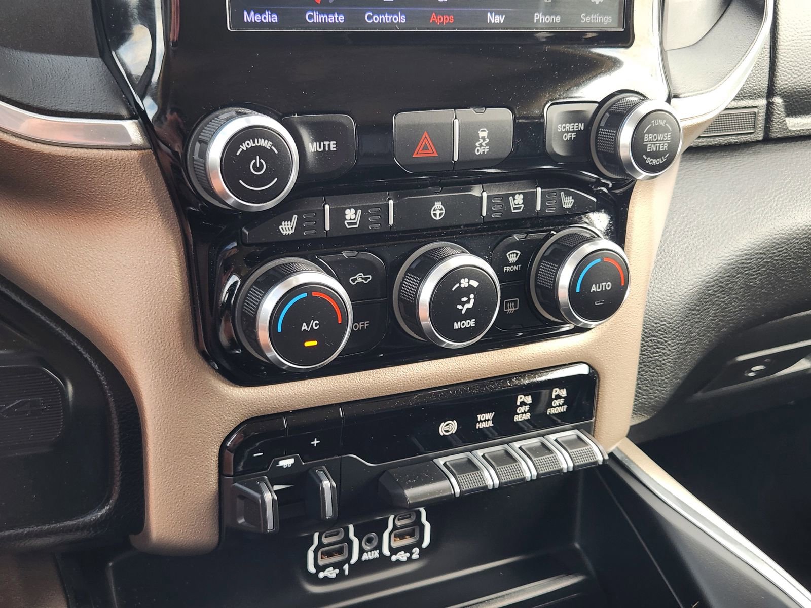 Used 2020 RAM 2500 Laramie image 20