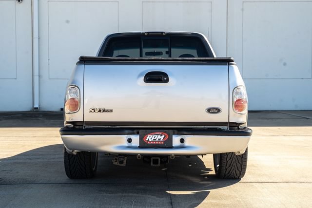 Used 2001 Ford F150 Lightning RWD image 3
