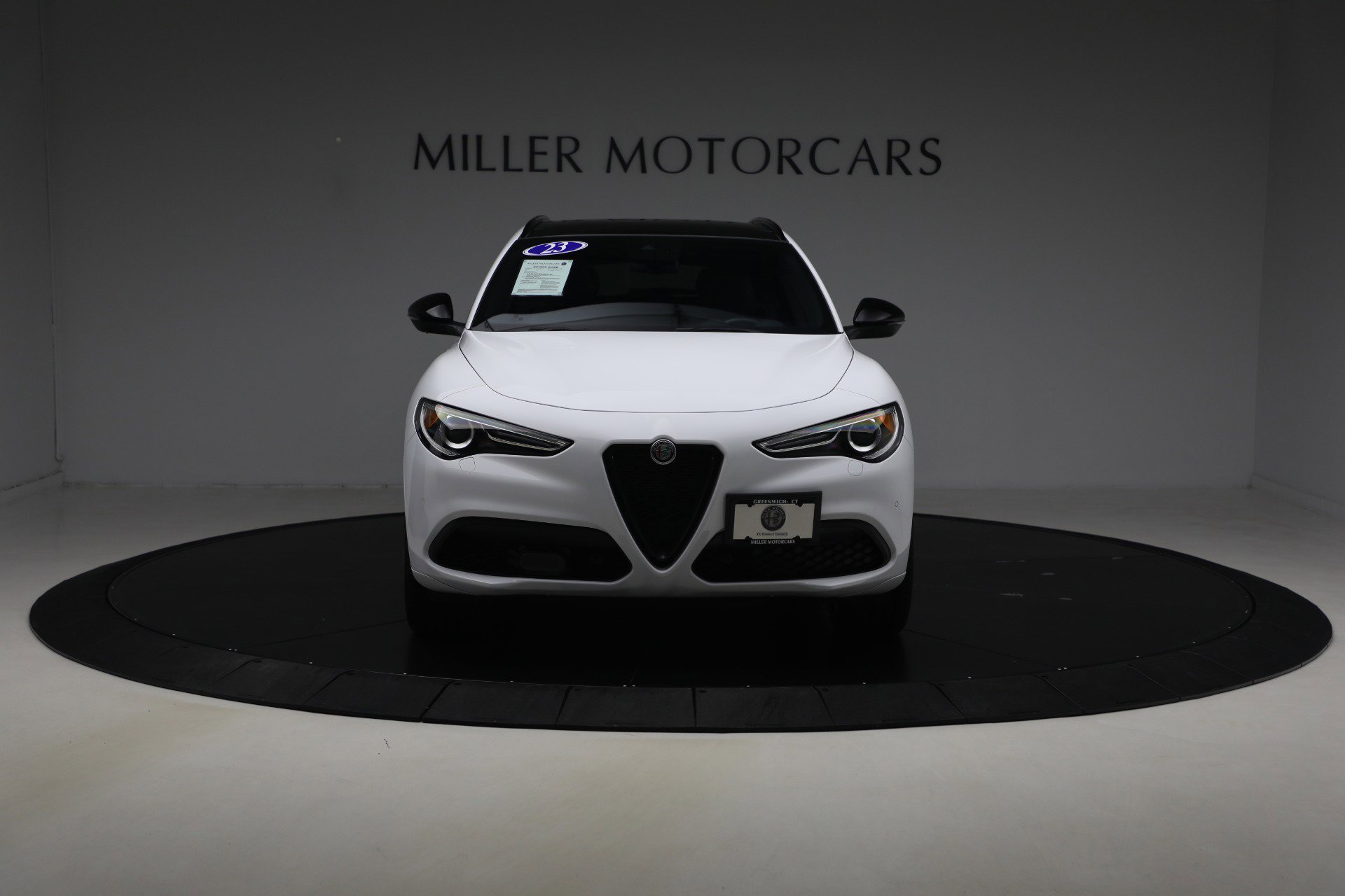 Used 2023 Alfa Romeo Stelvio Veloce AWD/4WD image 12
