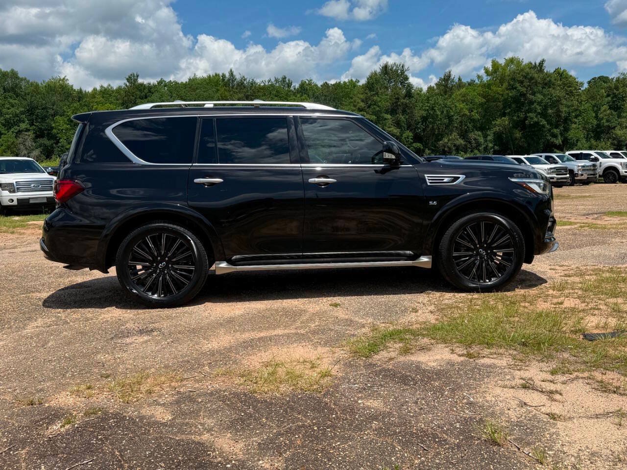 Used 2019 INFINITI QX80 Limited AWD/4WD image 6