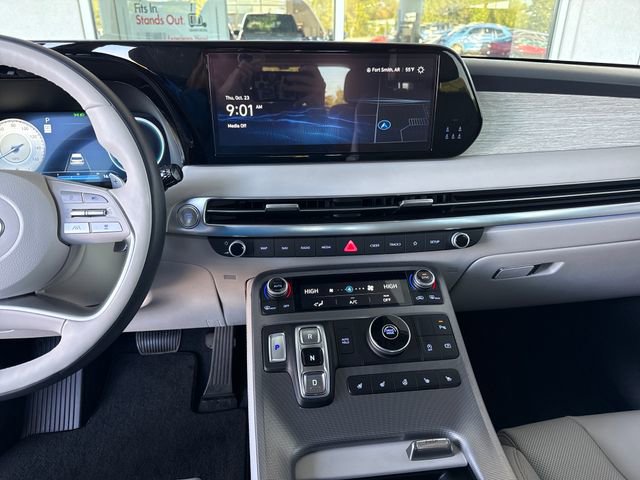 Used 2024 Hyundai Palisade Calligraphy image 18