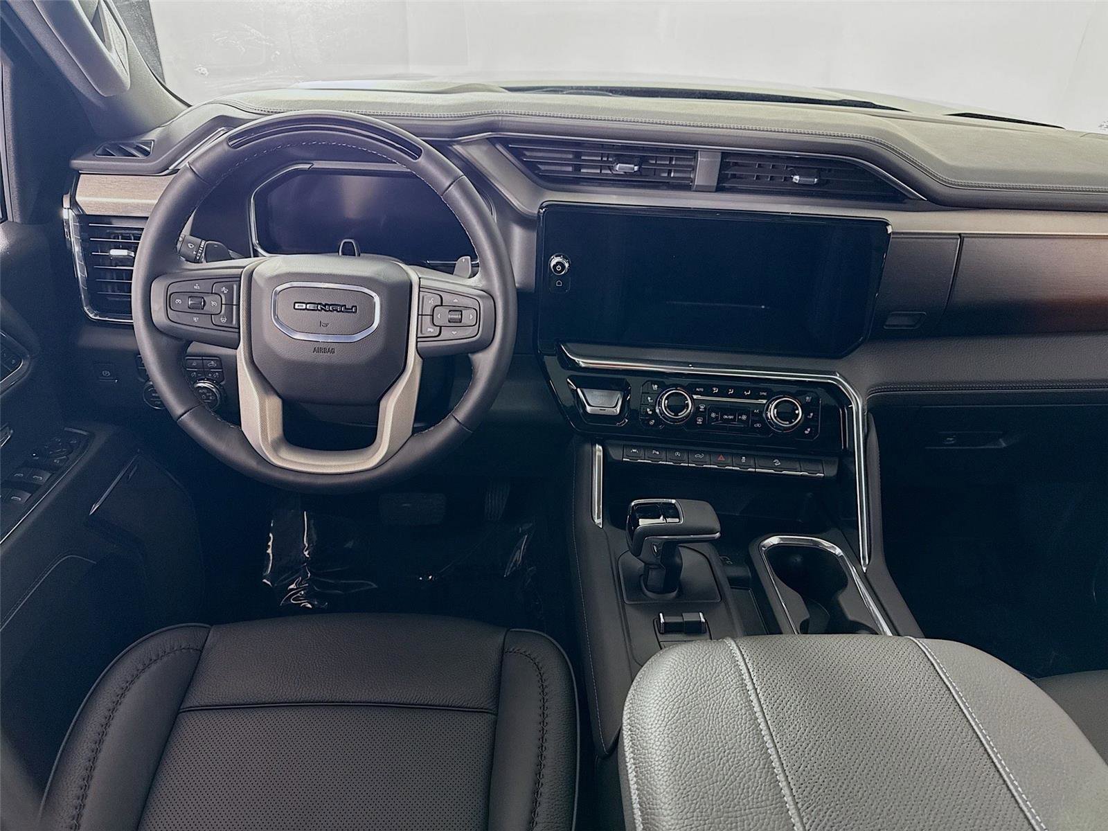 New 2026 GMC Sierra 1500 Denali image 2