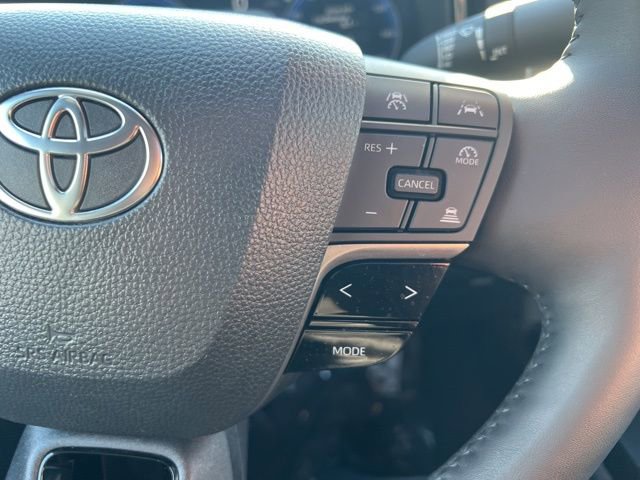 Used 2025 Toyota Camry XSE image 13