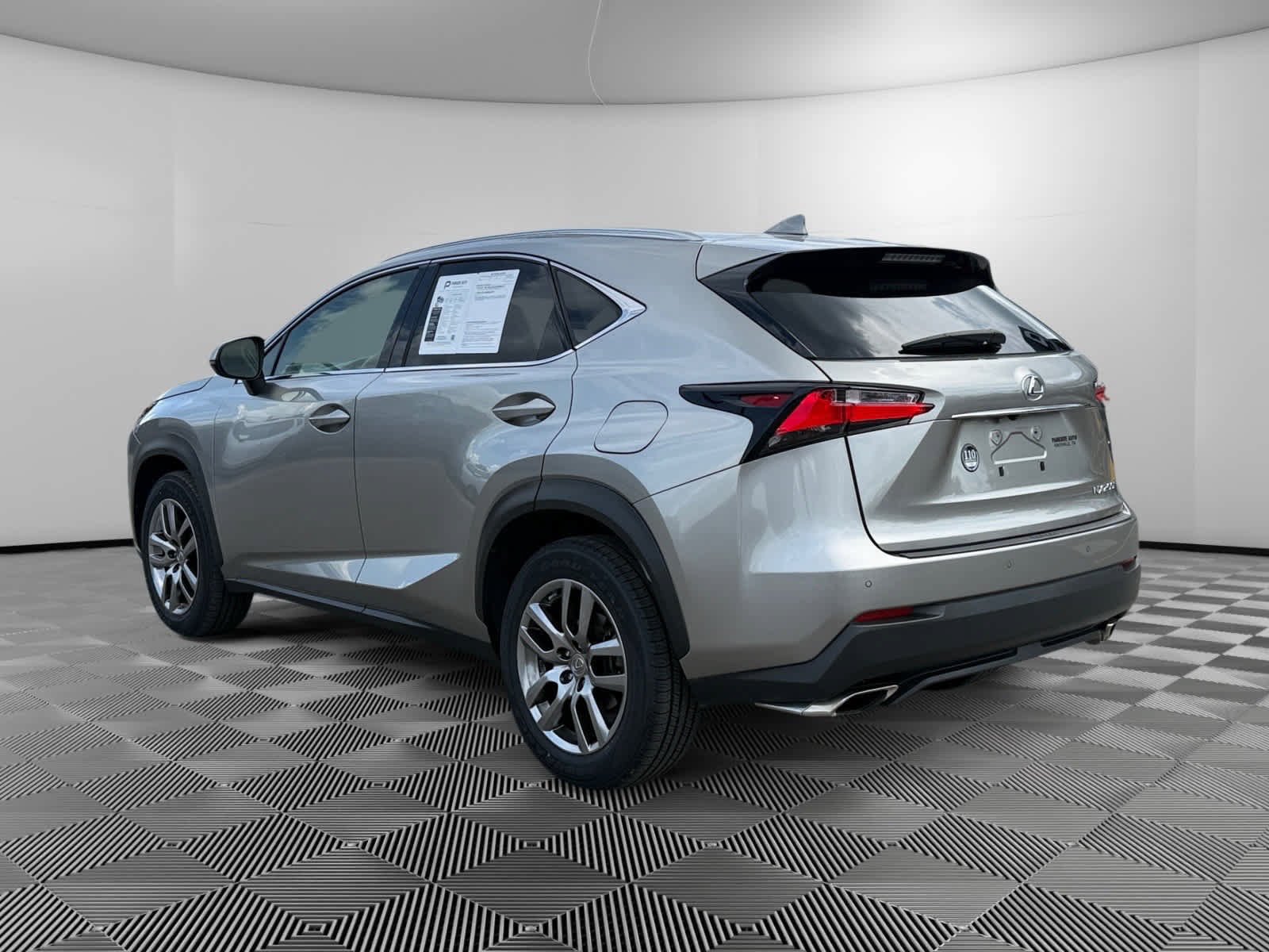 Used 2015 Lexus NX 200t AWD w/ Luxury Package video 3