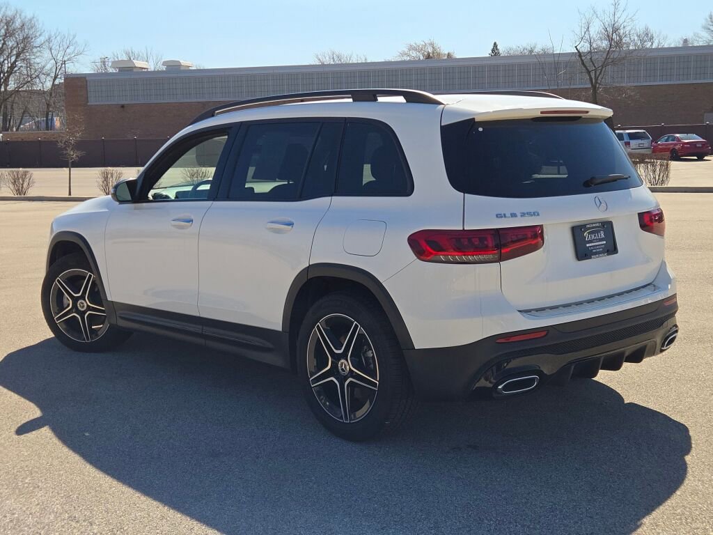 Used 2023 Mercedes-Benz GLB 250 image 14