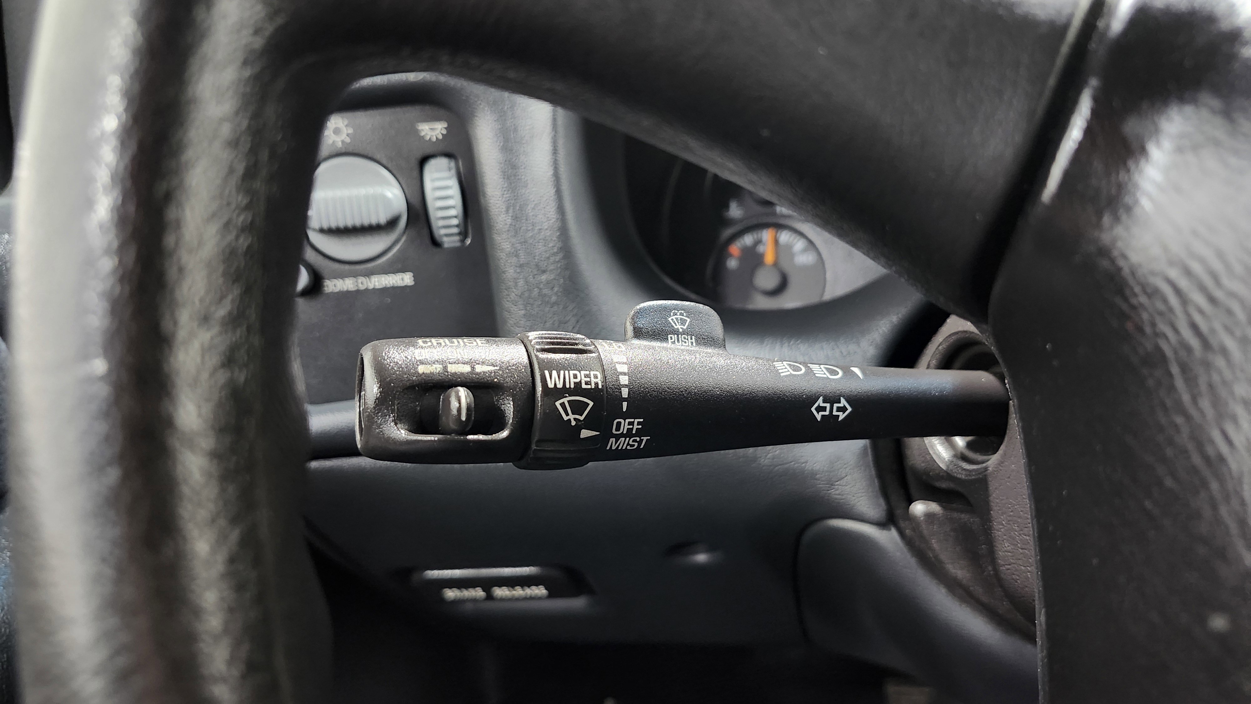 Used 2001 GMC Sonoma SLS w/ Super Spec Pkg 3 image 26