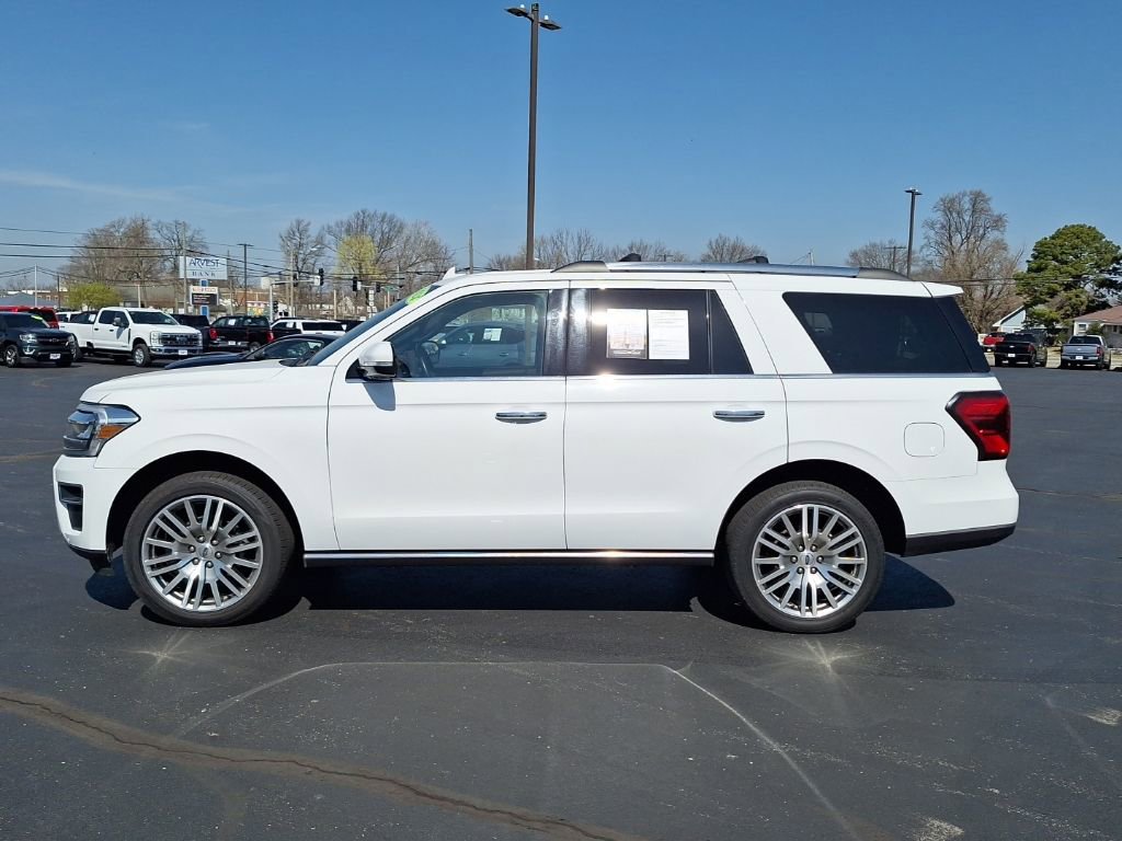 Used 2024 Ford Expedition Limited image 31