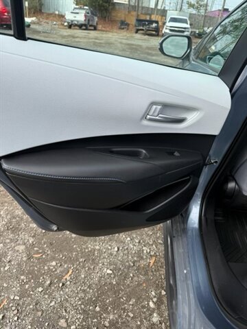 Used 2021 Toyota Corolla SE FWD image 13
