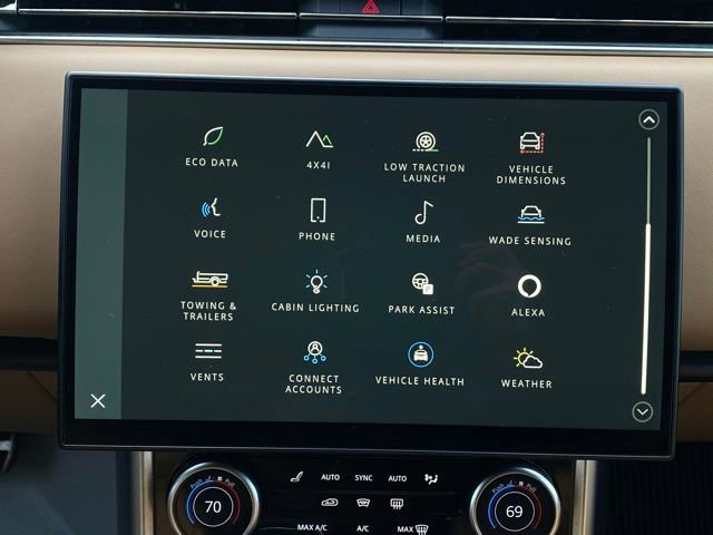 Used 2023 Land Rover Range Rover SE image 48