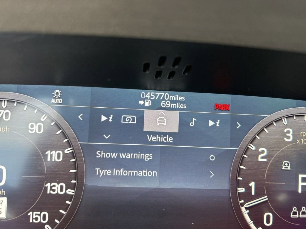 Used 2020 Land Rover Defender 110 HSE image 46