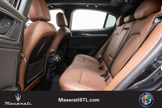 Used 2024 Alfa Romeo Stelvio Ti image 22