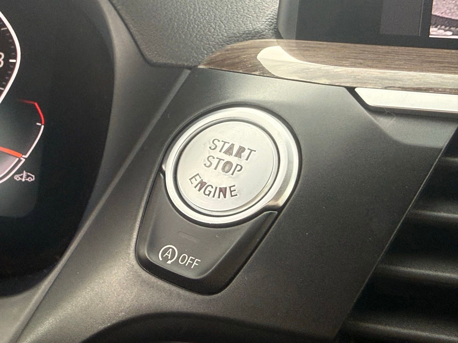Used 2020 BMW X3 xDrive30i AWD/4WD image 23