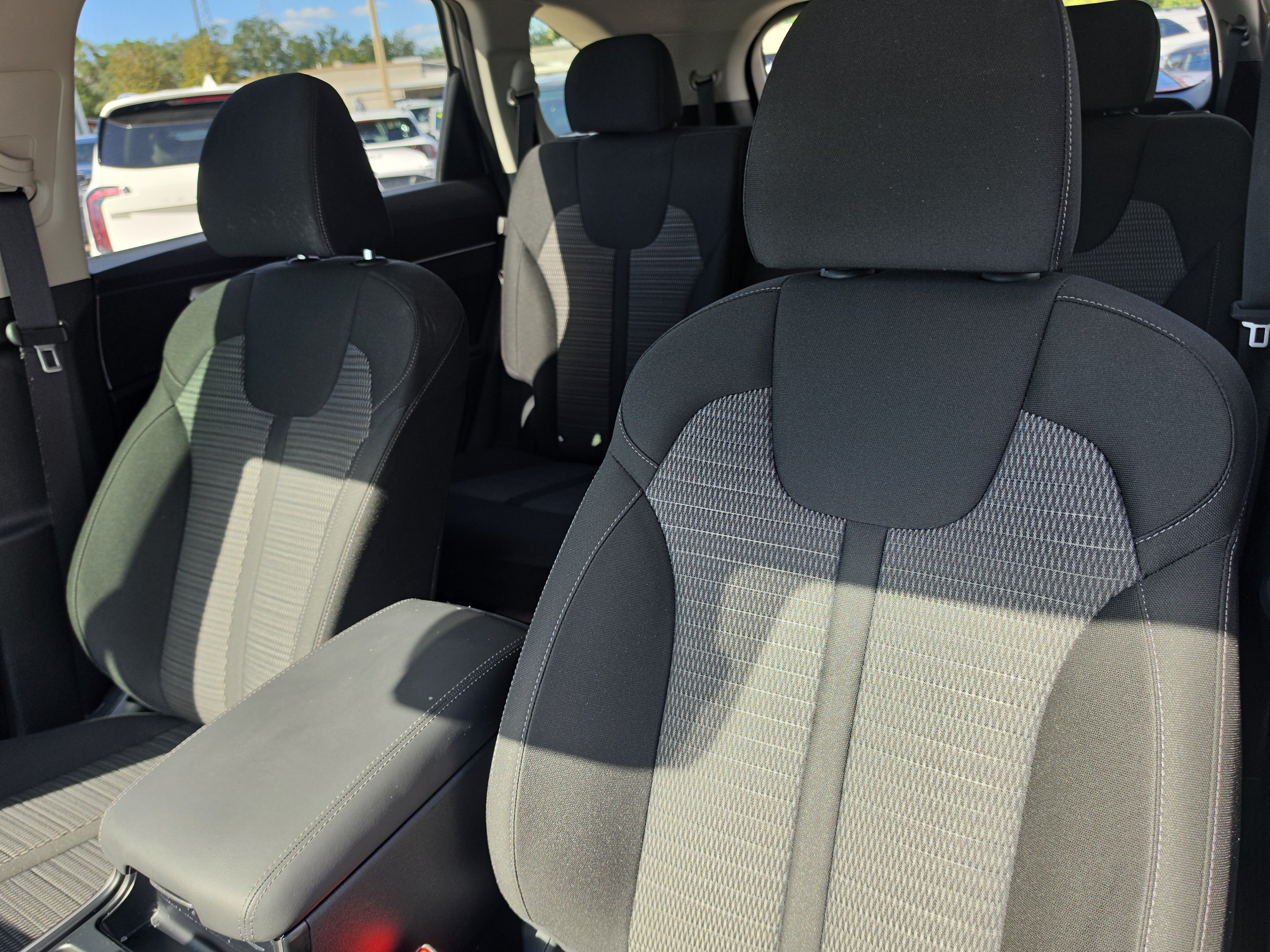 Certified 2026 Kia Sorento LX FWD image 21