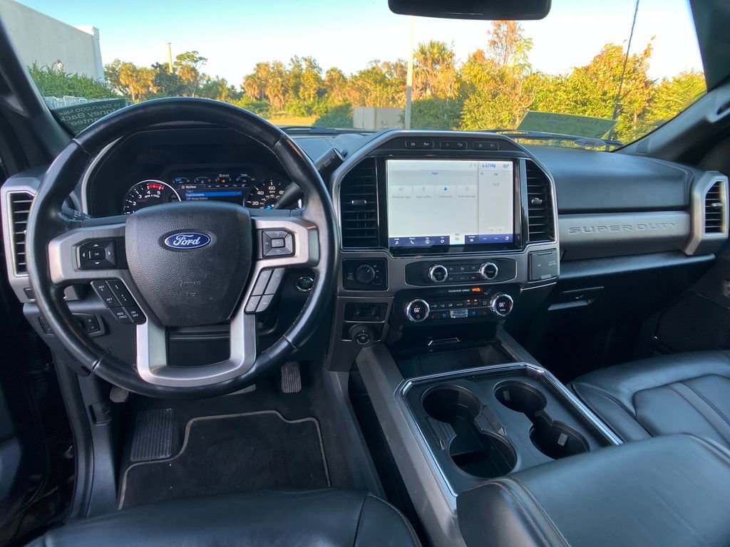 Certified 2022 Ford F250 Platinum w/ FX4 Off-Road Package image 8