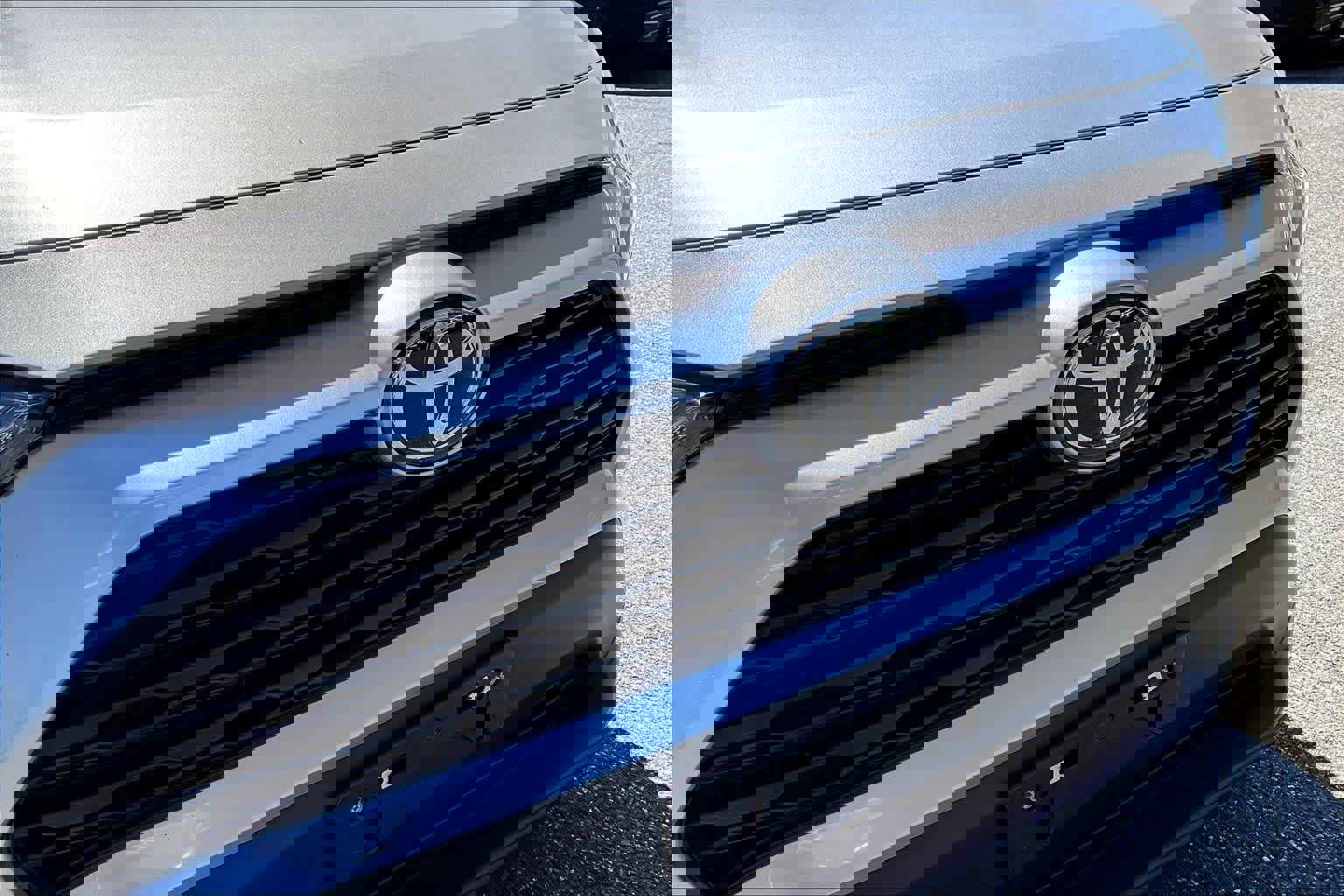 Used 2024 Toyota RAV4 LE image 30