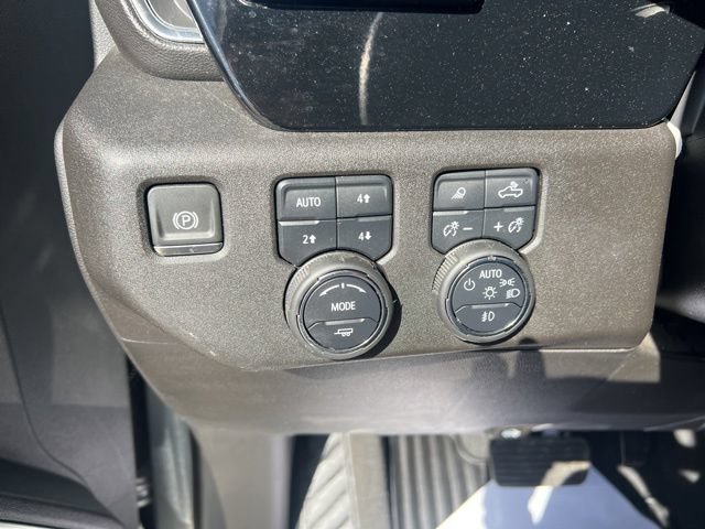 Certified 2024 Chevrolet Silverado 1500 LTZ w/ Z71 Off-Road Package AWD/4WD image 26