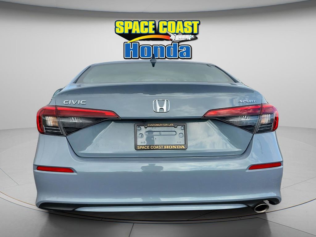 Used 2023 Honda Civic Sport image 4