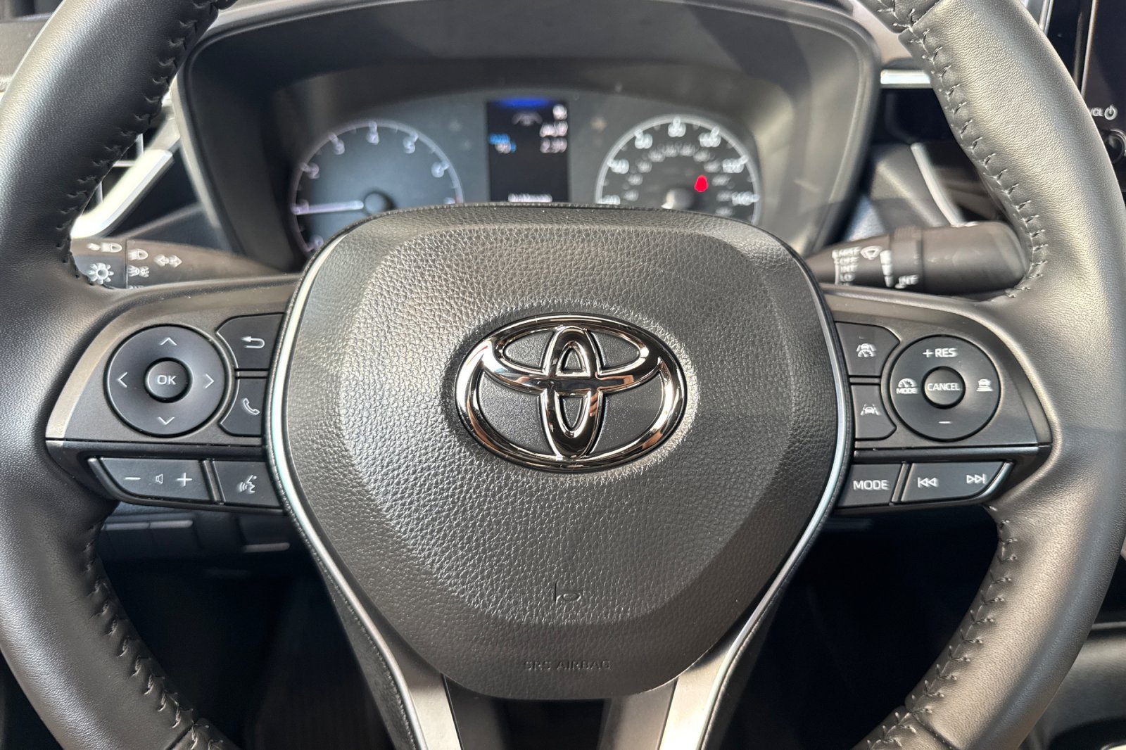 Certified 2024 Toyota Corolla SE w/ SE Premium Package FWD image 20
