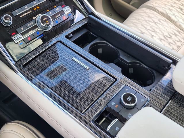 Used 2018 Lincoln Navigator Black Label w/ Cargo Package AWD/4WD image 15