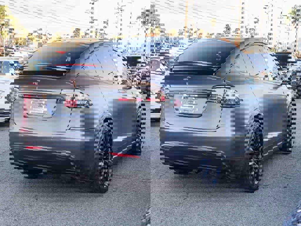 Used 2021 Tesla Model X Long Range image 4