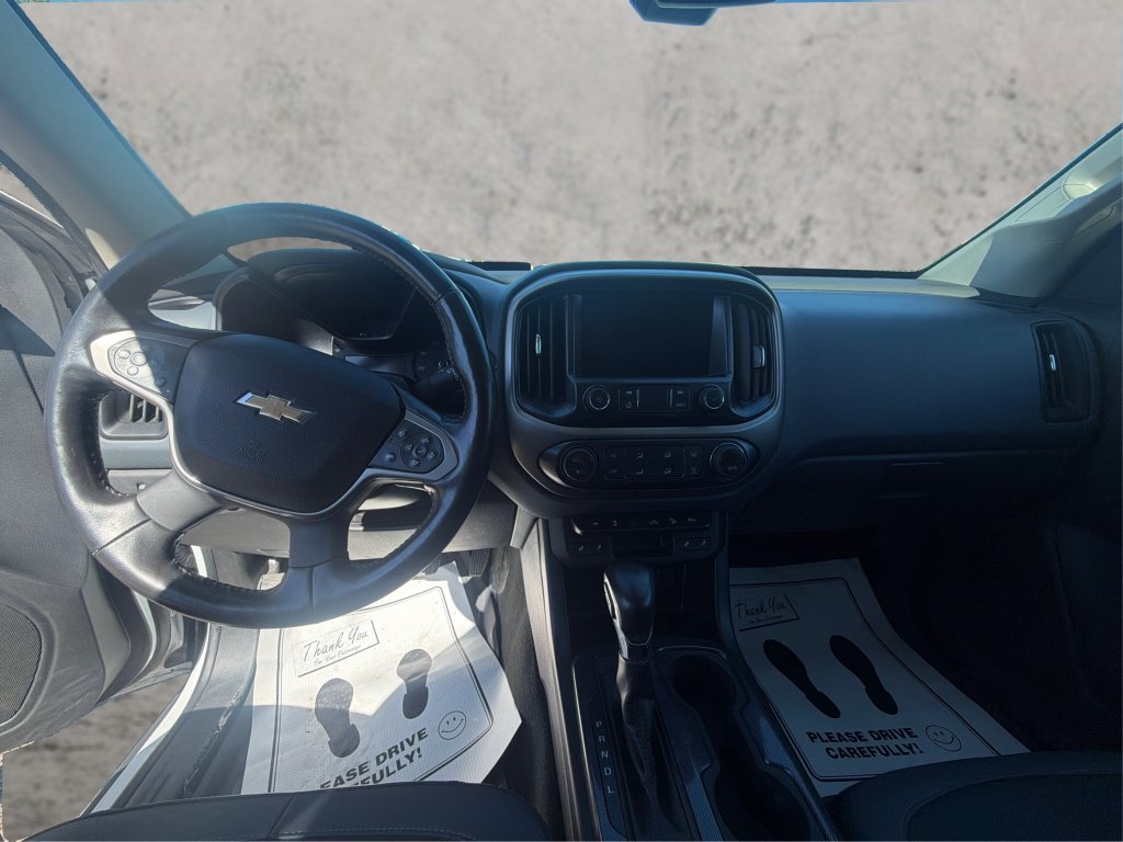 Used 2022 Chevrolet Colorado Z71 AWD/4WD image 32