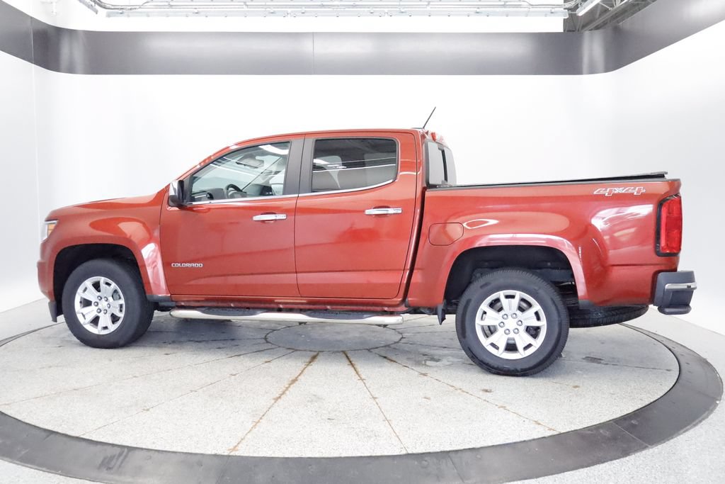 Used 2016 Chevrolet Colorado LT w/ Luxury Package, Chrome AWD/4WD image 2