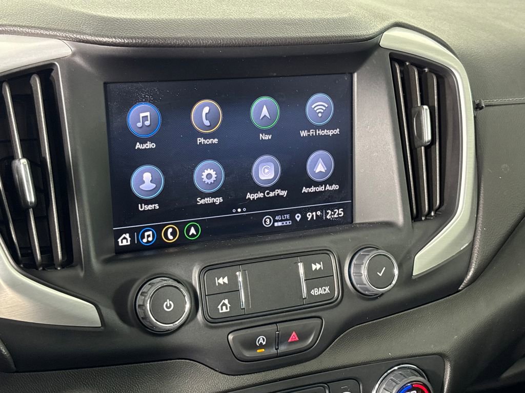 Used 2022 GMC Terrain SLT w/ Infotainment Package II FWD image 18