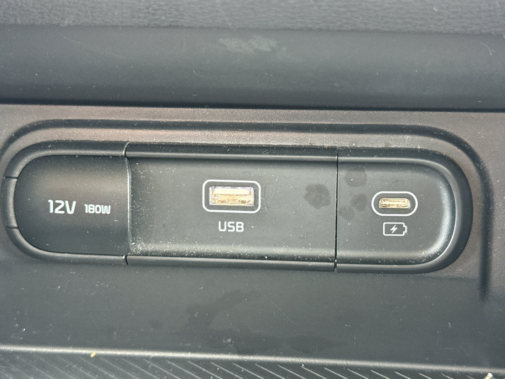 Used 2024 Kia Sportage LX AWD/4WD image 26