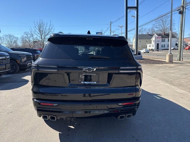 Used 2024 Chevrolet Traverse RS w/ LPO, Floor Liner Package AWD/4WD image 7