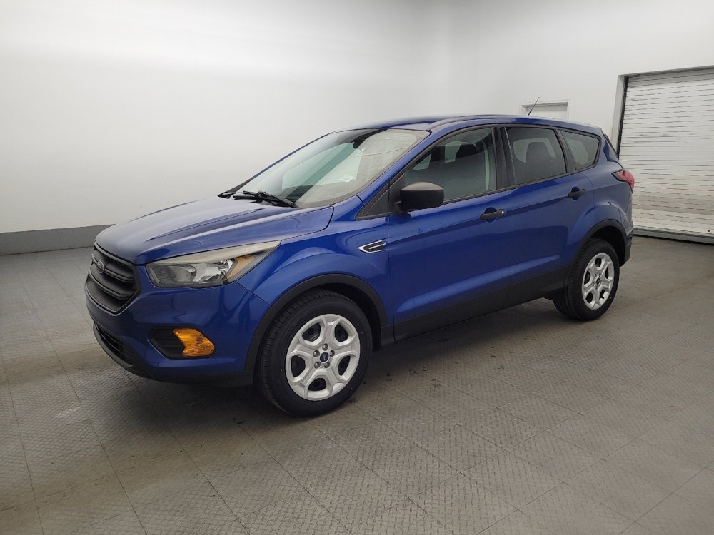 Used 2019 Ford Escape S image 2