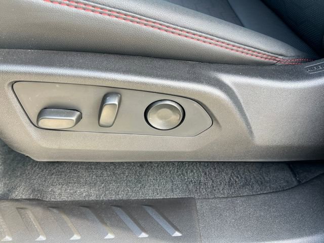 Used 2026 Chevrolet Colorado Z71 w/ Z71 Convenience Package 2 AWD/4WD image 19