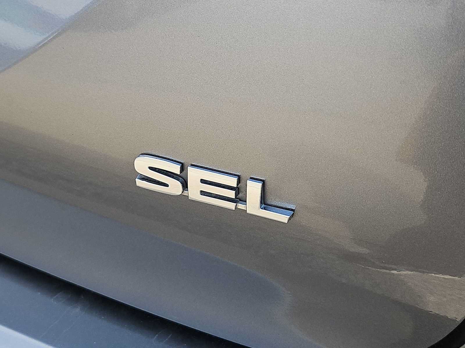 Used 2024 Mitsubishi Outlander SEL FWD image 11