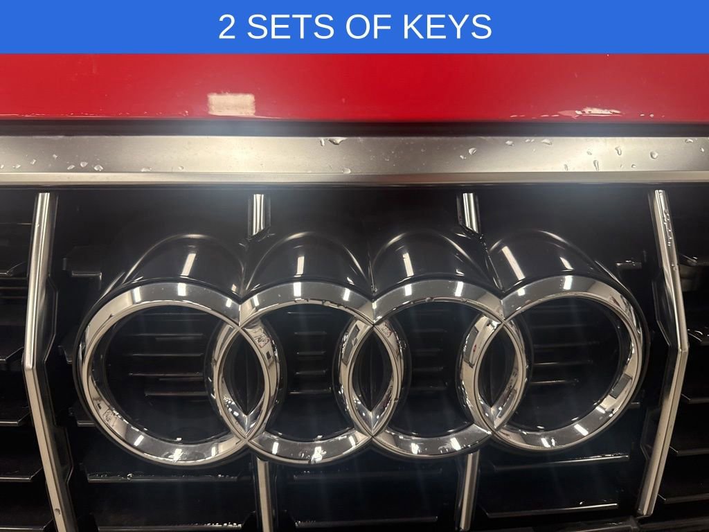 Used 2023 Audi Q3 2.0T Premium w/ Convenience Package AWD/4WD image 3