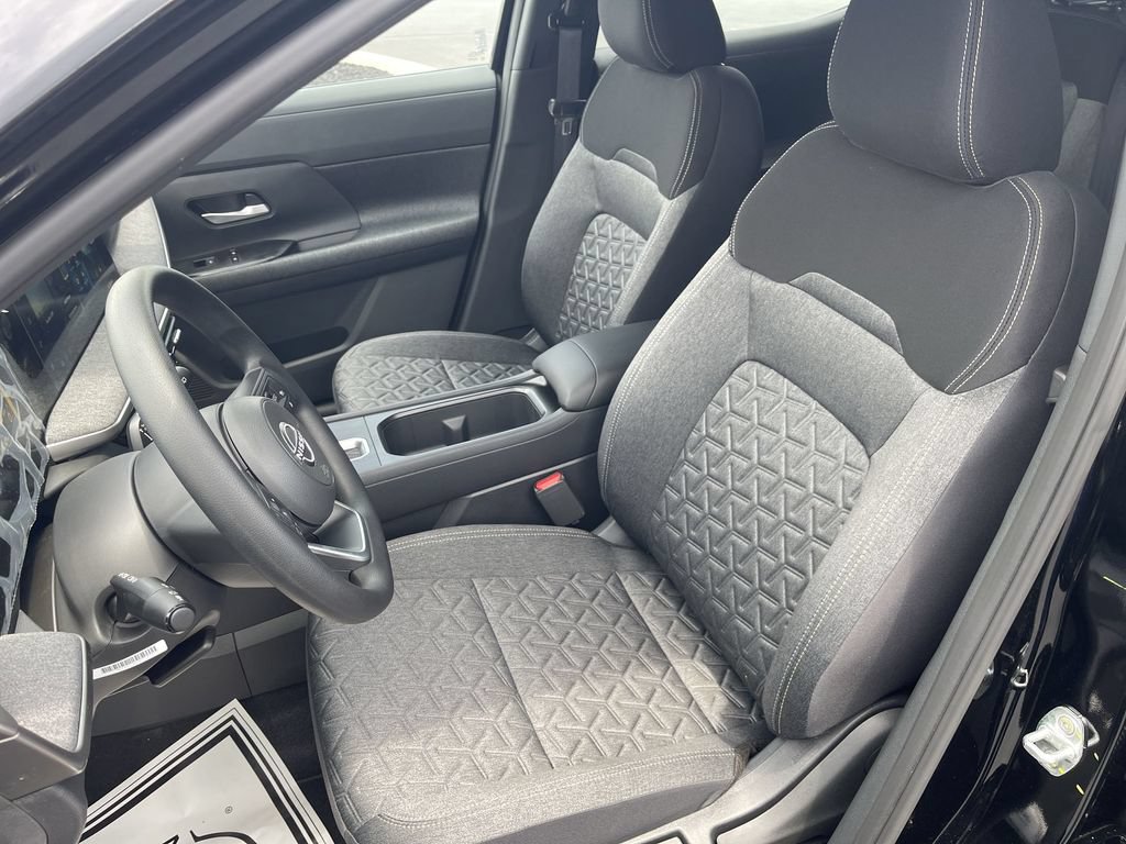 New 2026 Nissan Kicks SV FWD image 15