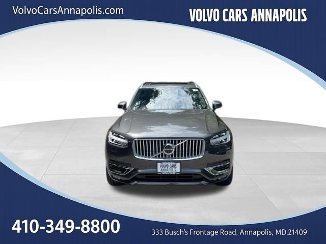 Certified 2024 Volvo XC90 B5 Plus AWD/4WD image 3