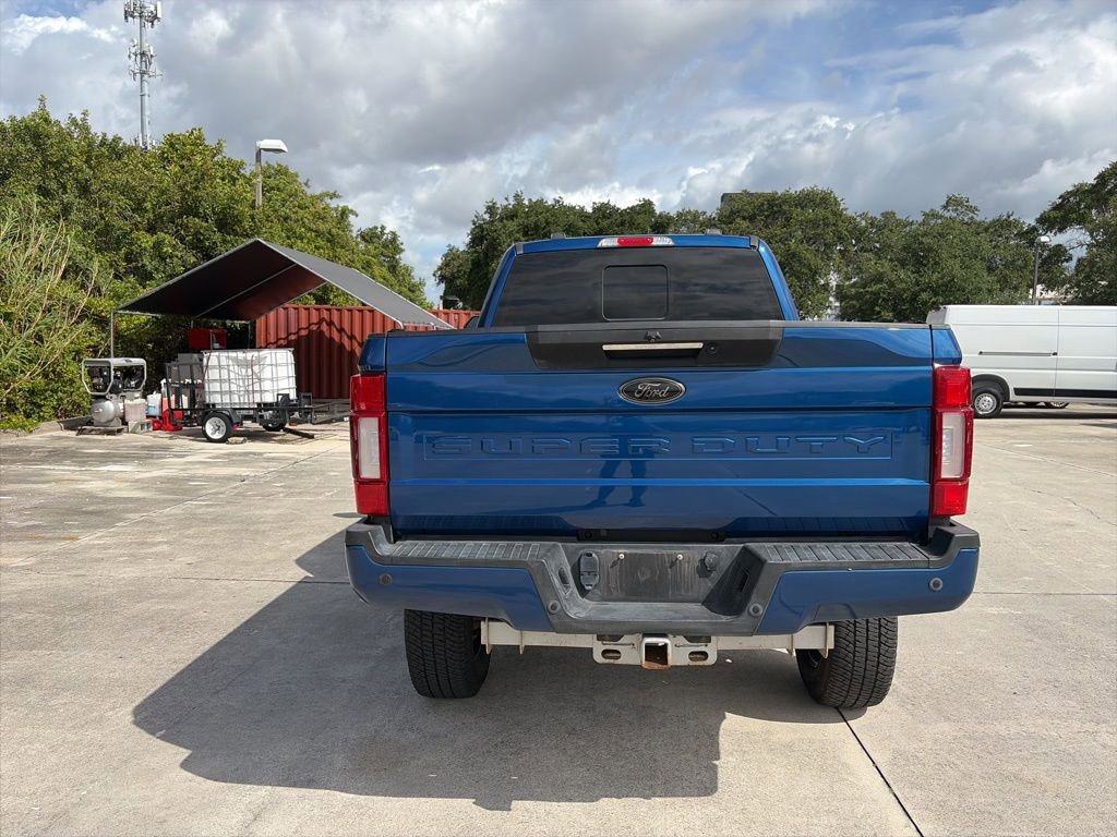 Used 2022 Ford F250 Lariat w/ Black Appearance Package AWD/4WD image 4