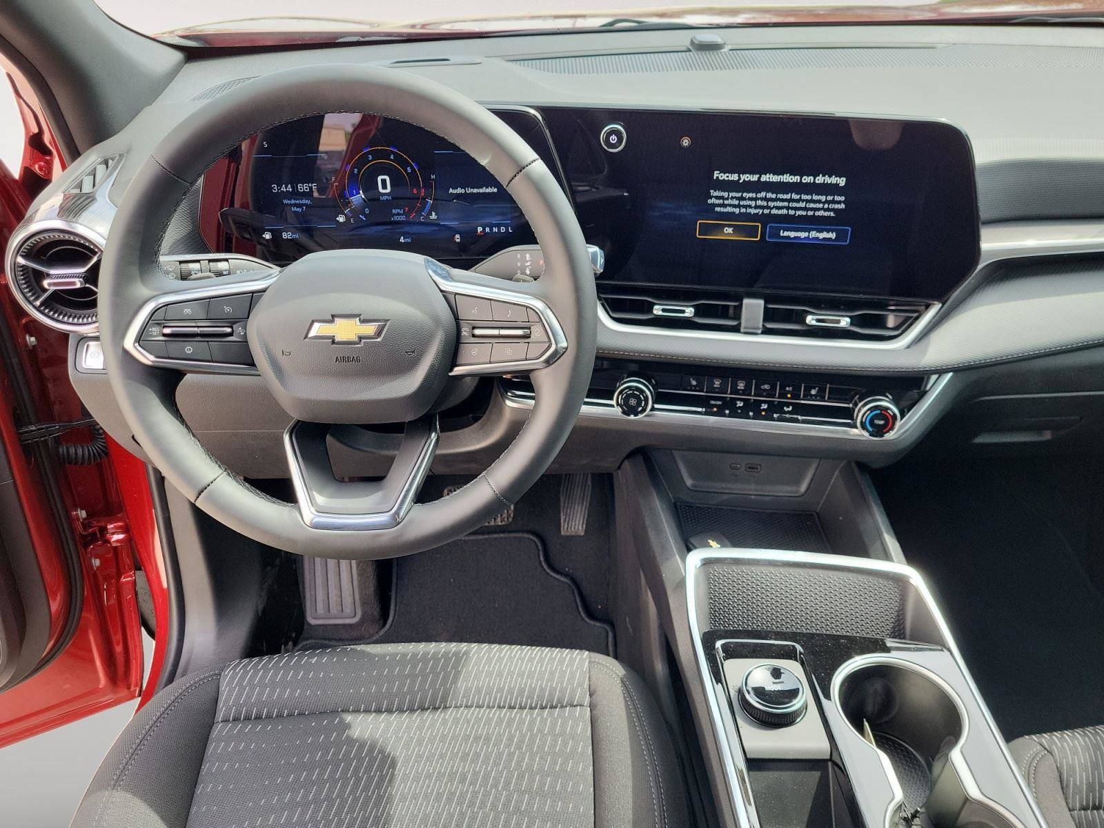 Used 2026 Chevrolet Equinox LT image 11