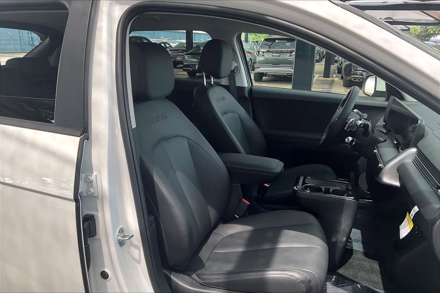 Certified 2026 Hyundai Ioniq 5 SEL RWD image 8