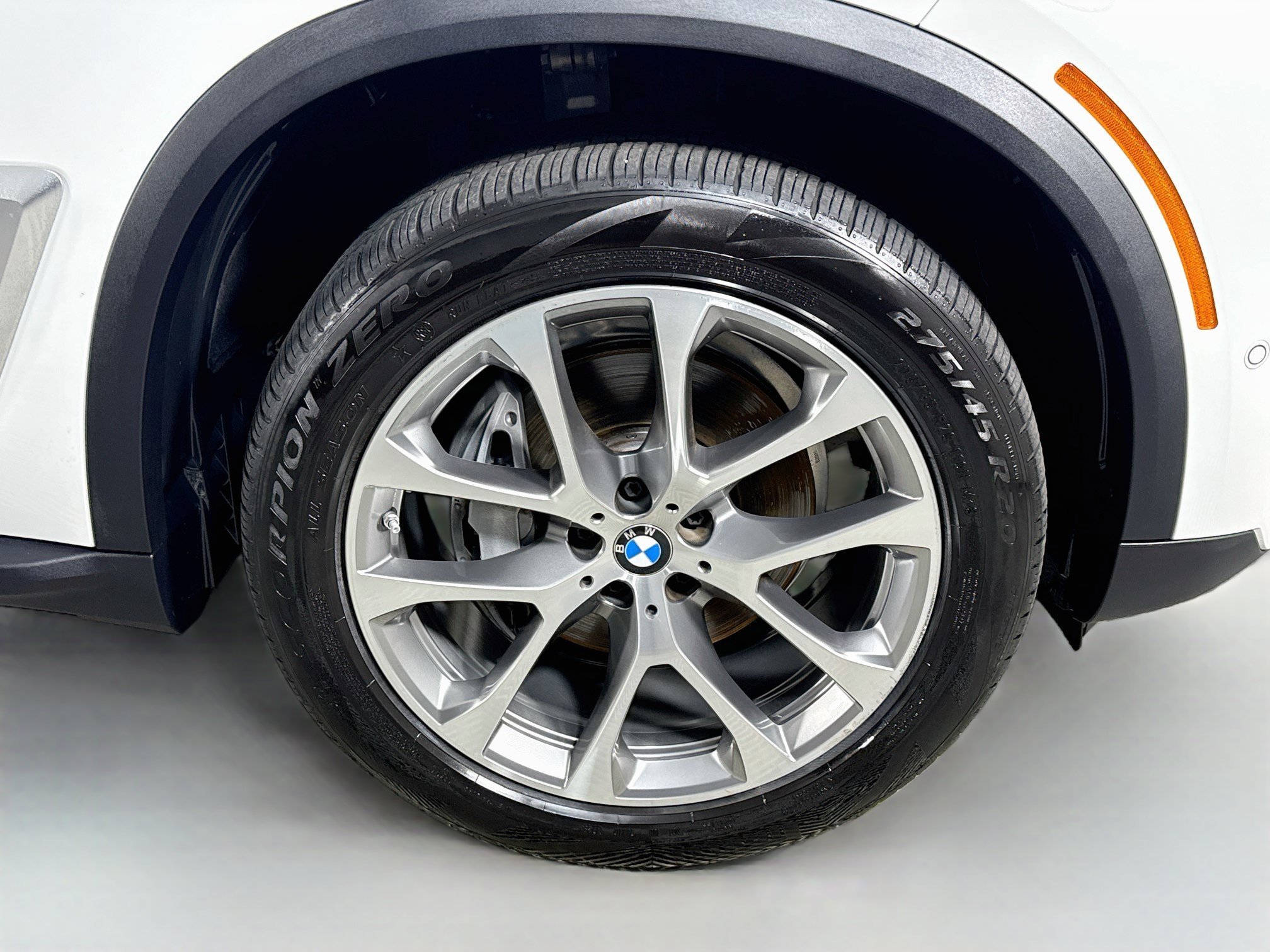 Used 2026 BMW X5 sDrive40i RWD image 32