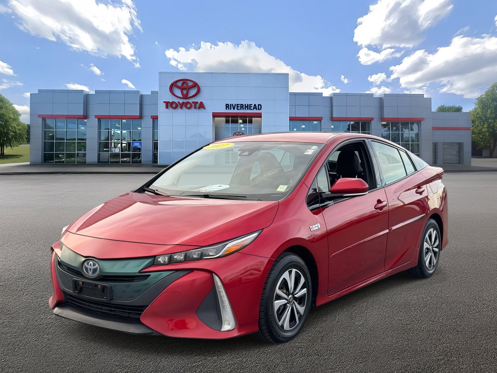 Used 2017 Toyota Prius Prime Premium image 1