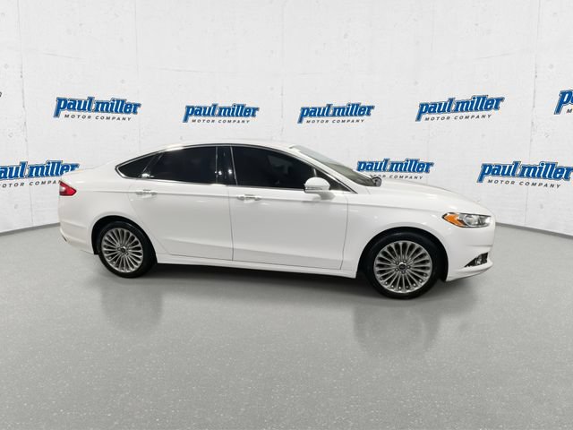 Used 2016 Ford Fusion Titanium FWD image 13