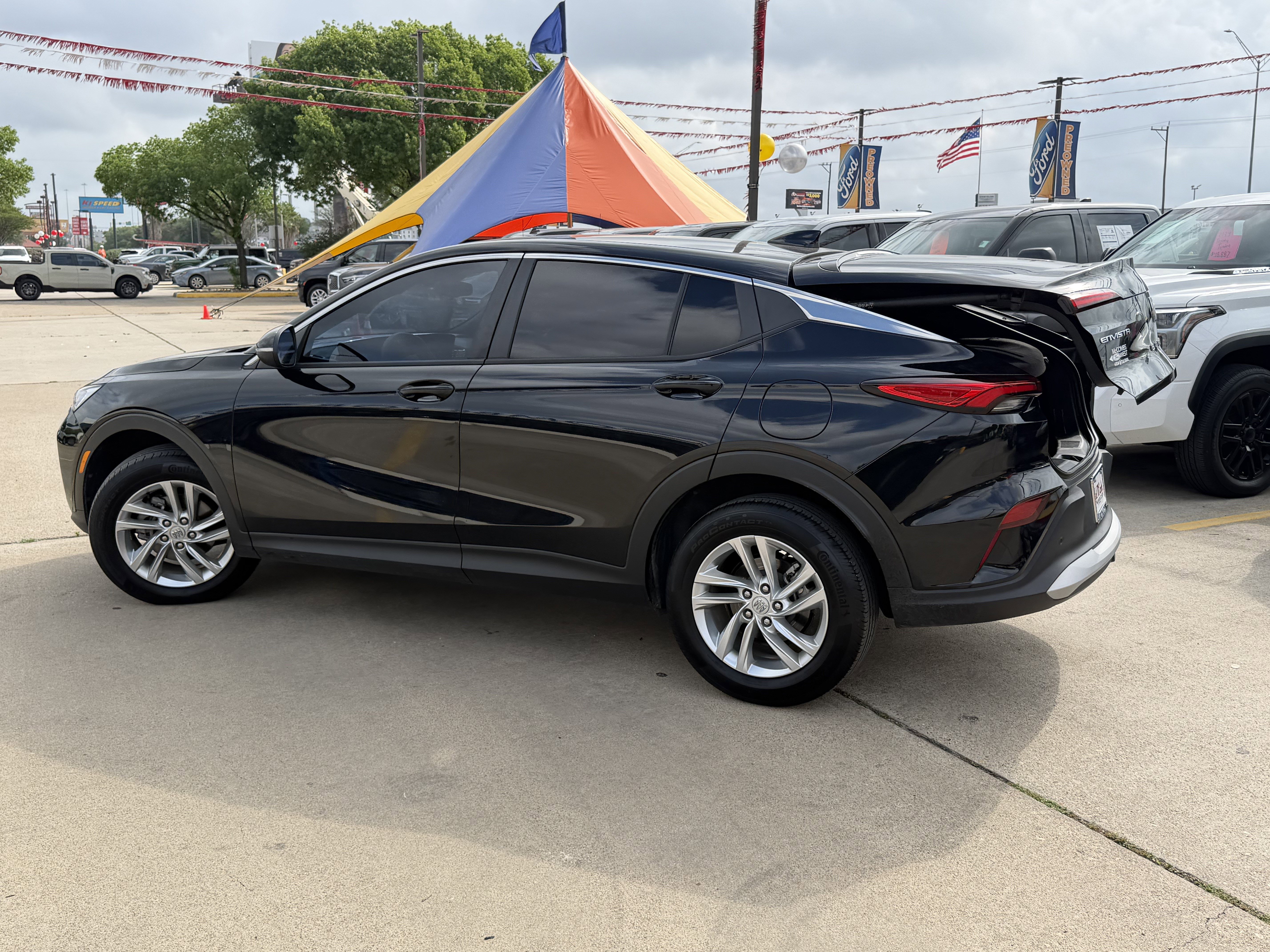 Used 2025 Buick Envista Preferred w/ Convenience II Package image 10