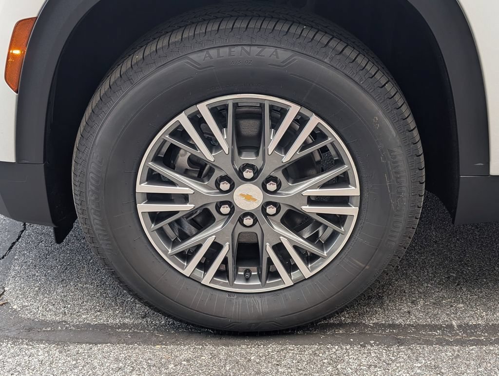 New 2026 Chevrolet Traverse LT FWD image 11