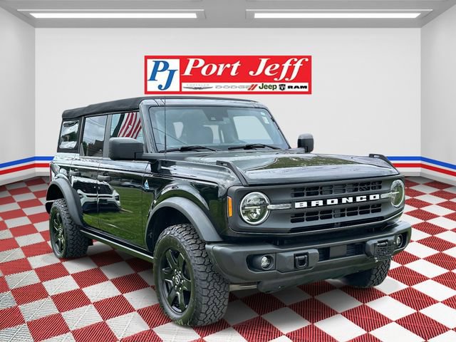 Used 2022 Ford Bronco Black Diamond AWD/4WD image 2