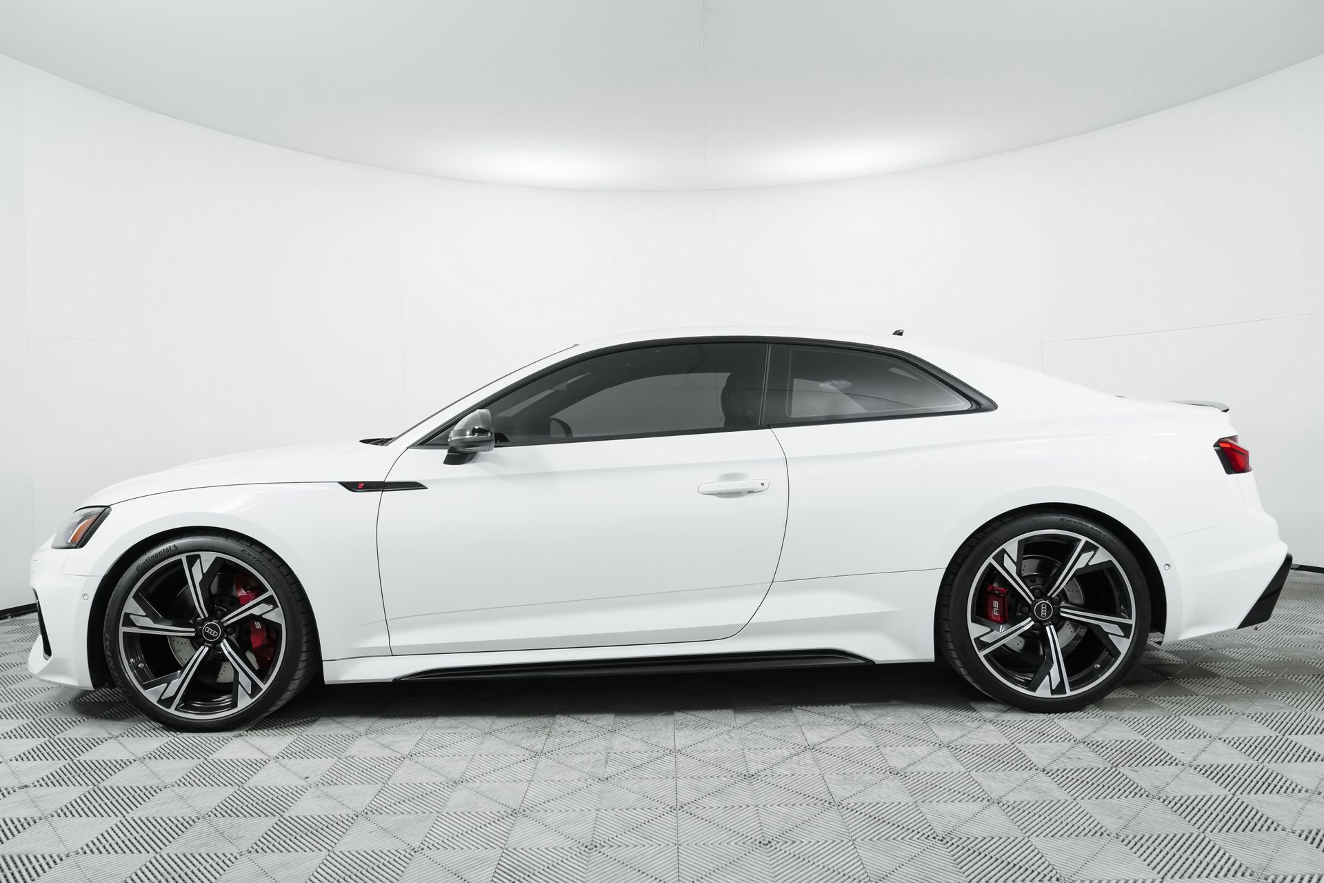 Certified 2023 Audi RS 5 AWD/4WD image 4