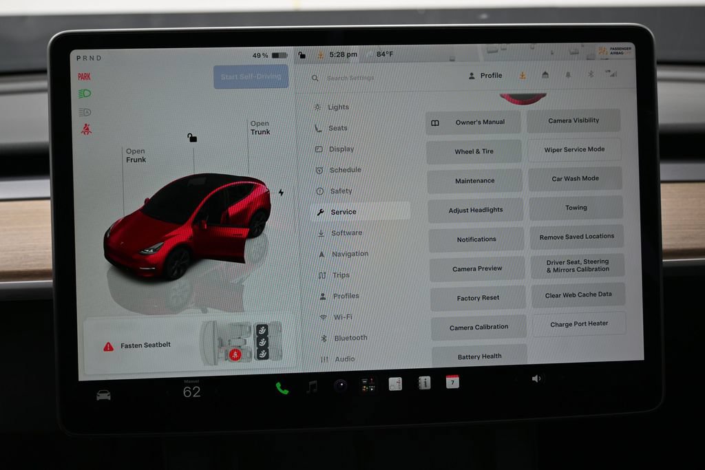 Used 2024 Tesla Model Y Long Range RWD image 28