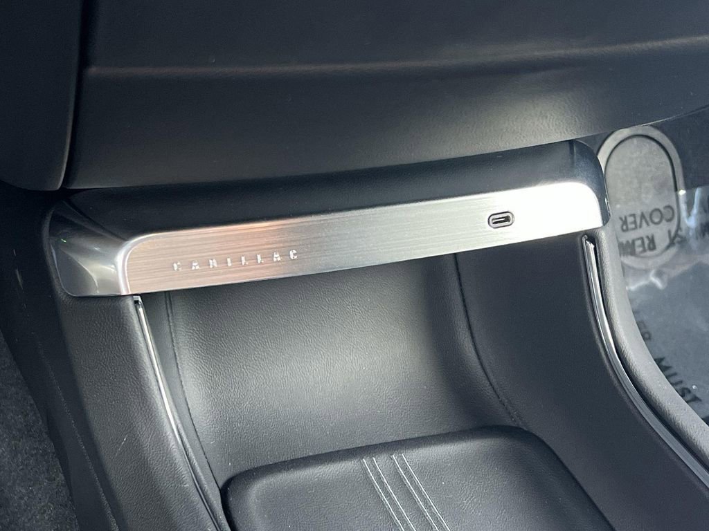 New 2025 Cadillac Lyriq Sport image 23